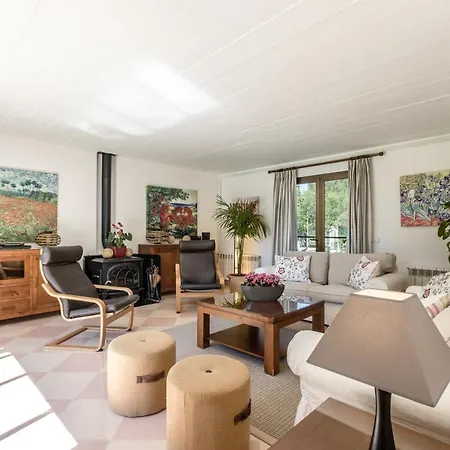 Can Llamas Rent Per Week Holiday home